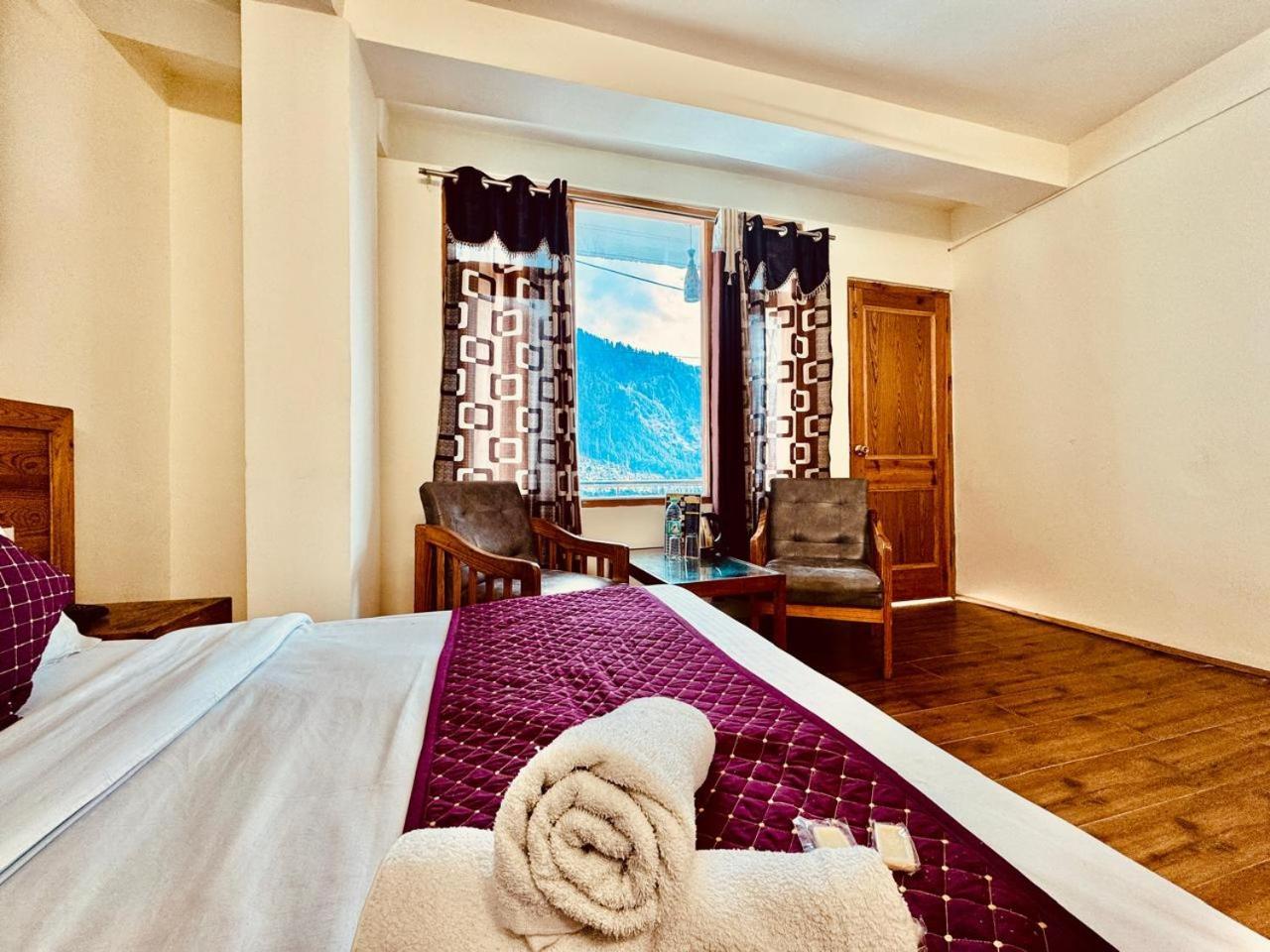 Royal Majestic View Point Lodge Manāli Esterno foto